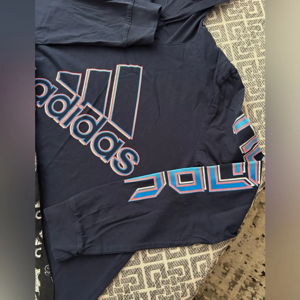 Set of 2 kids XL adidas hooded t-shirts, worn only a couple times - Picture 2 of 3